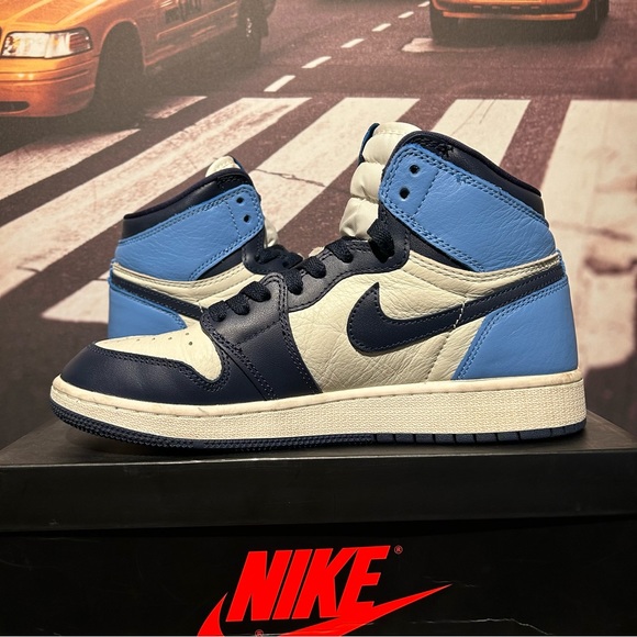 Jordan 1 High Obsidian UNC Size 7Y / 8.5W - Picture 3 of 7